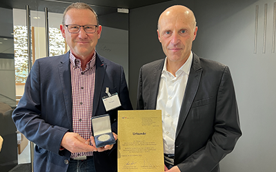Wolfgang Luther erhält Heilig-Geist-Medaille